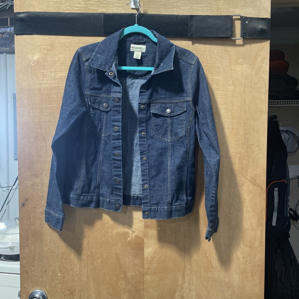 Gander Mountain Jacket women's Medium Dark Wash Denim Jean Coat Outdoor Casual